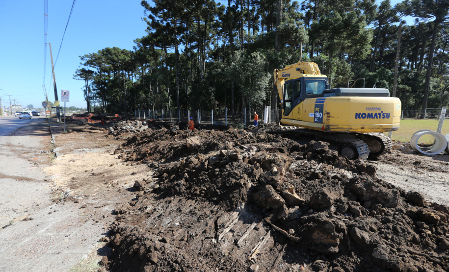Av Rui Barbosa Obras Paranacidade Pavimentação da Av Rui Barbosa - Sao José dos Pinhais- 28/05/2020 - Foto: Geraldo Bubniak/AEN