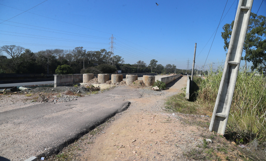 Obras Comec Obras Comec - Ponte sobre o Rio Iguacu - Sao José dos Pinhais- 29/05/2020 - Foto: Geraldo Bubniak/AEN