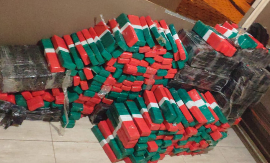 A Polícia Civil do Paraná (PCPR) apreendeu 19% mais maconha nos cinco primeiros meses de 2020 na comparação com o mesmo período do ano passado, em operações da Divisão Estadual de Narcóticos. Neste ano foram apreendidas 13 toneladas, enquanto em 2019 foram apreendidas 10,9 toneladas da droga.
Foto:SESP