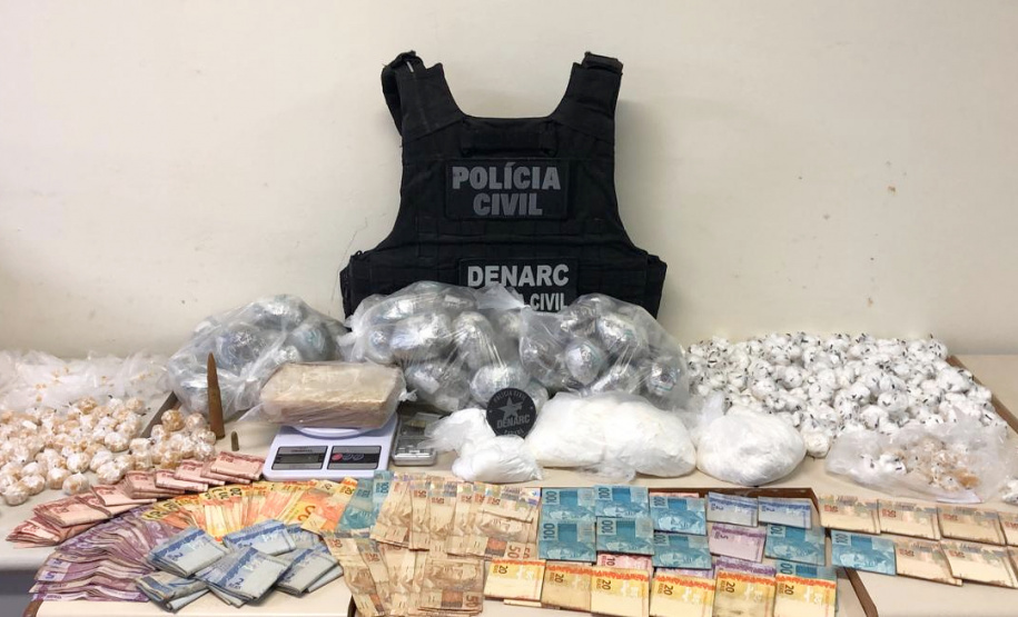 A Polícia Civil do Paraná (PCPR) apreendeu 19% mais maconha nos cinco primeiros meses de 2020 na comparação com o mesmo período do ano passado, em operações da Divisão Estadual de Narcóticos. Neste ano foram apreendidas 13 toneladas, enquanto em 2019 foram apreendidas 10,9 toneladas da droga.
Foto:SESP