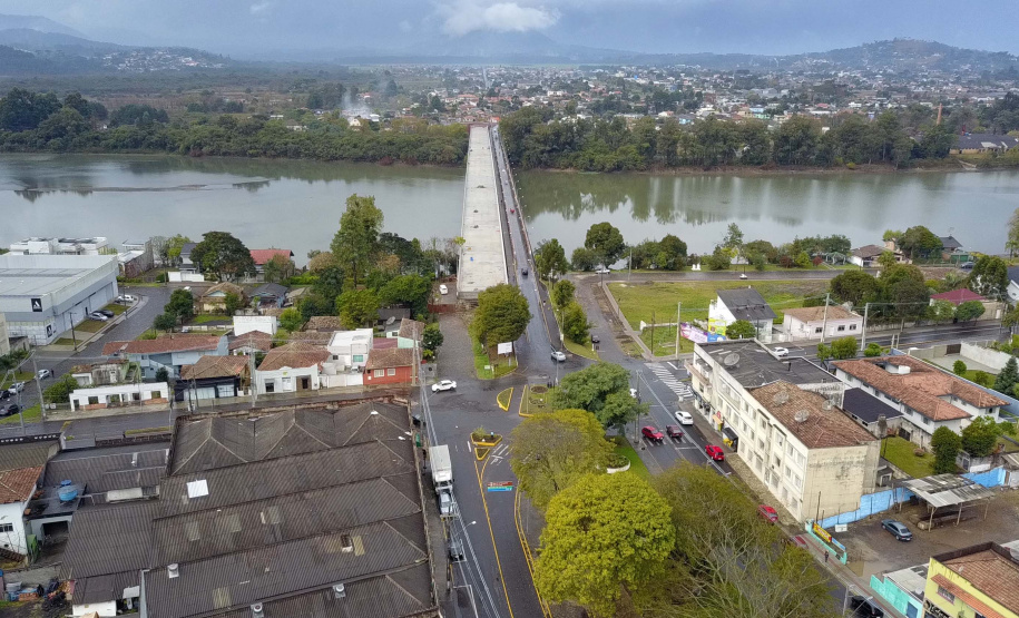 Nova ponte viabiliza importante eixo de crescimento de União da Vitória. Foto: José Fernando Ogura/AEN