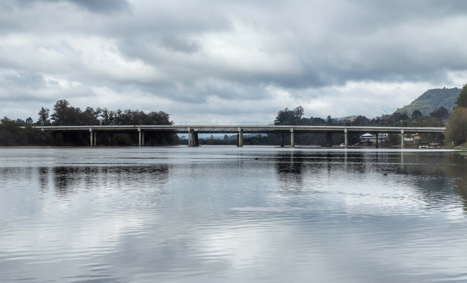 Nova ponte viabiliza importante eixo de crescimento de União da Vitória. Foto: José Fernando Ogura/AEN