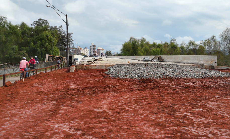 Nova ponte viabiliza importante eixo de crescimento de União da Vitória. Foto: José Fernando Ogura/AEN