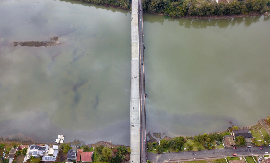 Nova ponte viabiliza importante eixo de crescimento de União da Vitória. Foto: José Fernando Ogura/AEN