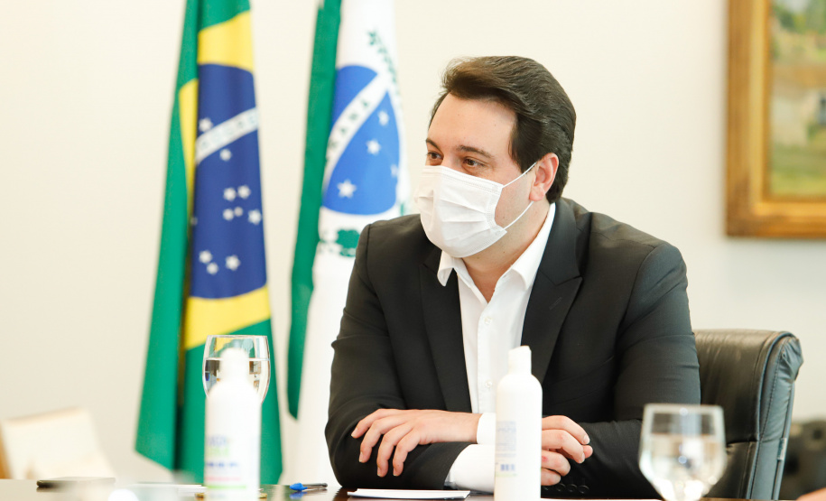 O Paraná recebeu 400 mil máscaras cirúrgicas do Escritório Econômico e Cultural de Taipei no Brasil, organização que representa os interesses de Taiwan no País