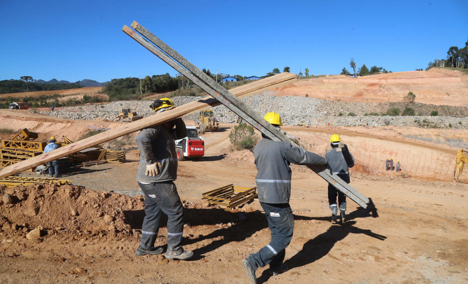 Miringuava Construção da Barragem do Miringuava ? São José dos Pinhais 28/05/2020 - Foto: Geraldo Bubniak/AEN