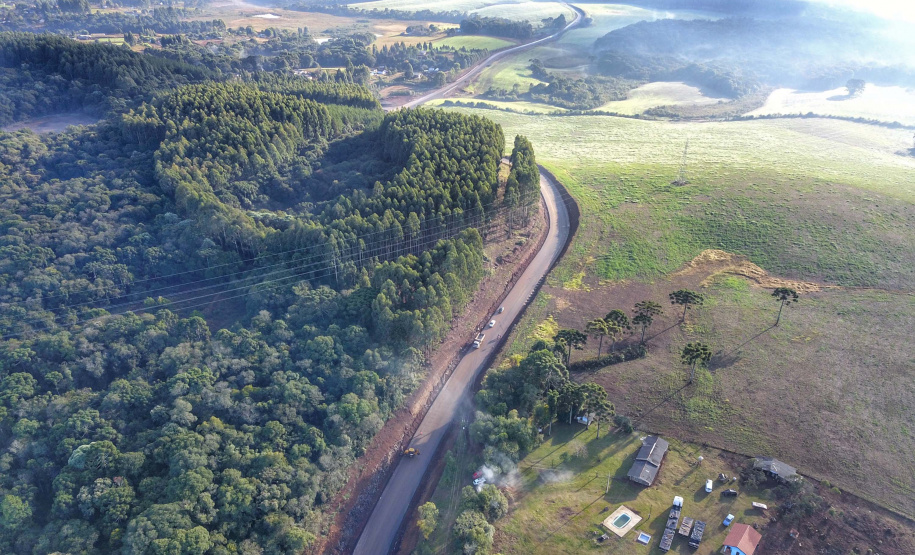 Asfalto na PR-912 garante novos tempos a Coronel Domingos SoaresFoto: José Fernando Ogura/AEN