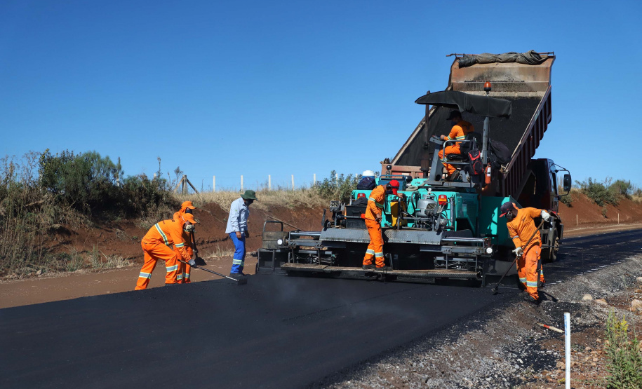 Asfalto na PR-912 garante novos tempos a Coronel Domingos SoaresFoto: José Fernando Ogura/AEN