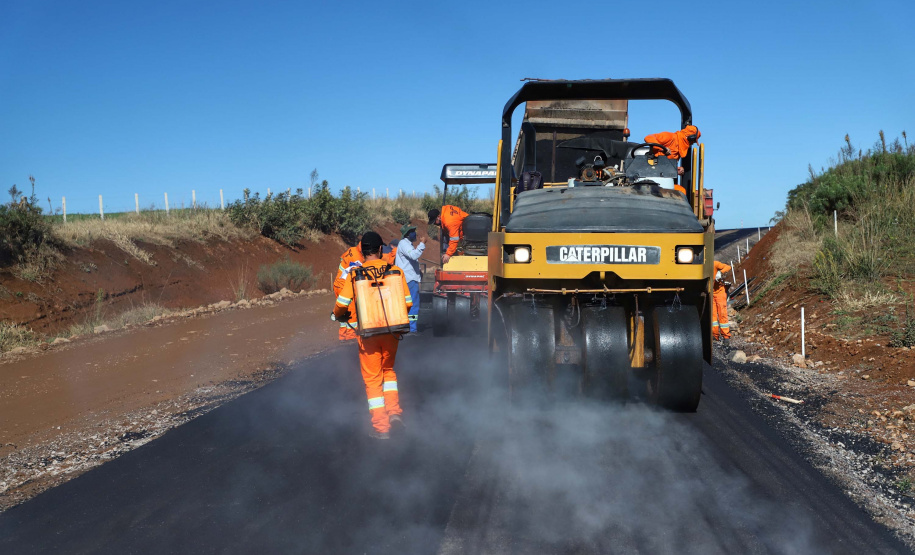 Asfalto na PR-912 garante novos tempos a Coronel Domingos SoaresFoto: José Fernando Ogura/AEN