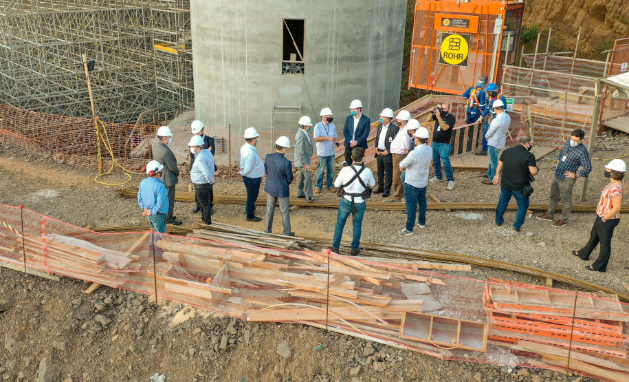 O governador Carlos Massa Ratinho Junior participou nesta quinta-feira (18) de uma reunião com a direção brasileira de Itaipu Binacional, em Foz do Iguaçu, e destacou que a parceria entre o Estado e a hidrelétrica é fundamental para ajudar o Paraná na retomada da economia. Foto:Rubens Fraulini/Itaipu Binacional