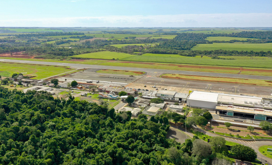 O governador Carlos Massa Ratinho Junior participou nesta quinta-feira (18) de uma reunião com a direção brasileira de Itaipu Binacional, em Foz do Iguaçu, e destacou que a parceria entre o Estado e a hidrelétrica é fundamental para ajudar o Paraná na retomada da economia. Foto:Rubens Fraulini/Itaipu Binacional