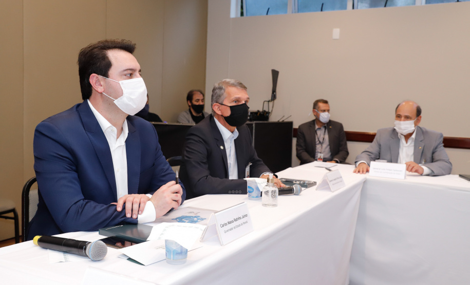 O governador Carlos Massa Ratinho Junior participou nesta quinta-feira (18) de uma reunião com a direção brasileira de Itaipu Binacional, em Foz do Iguaçu, e destacou que a parceria entre o Estado e a hidrelétrica é fundamental para ajudar o Paraná na retomada da economia.