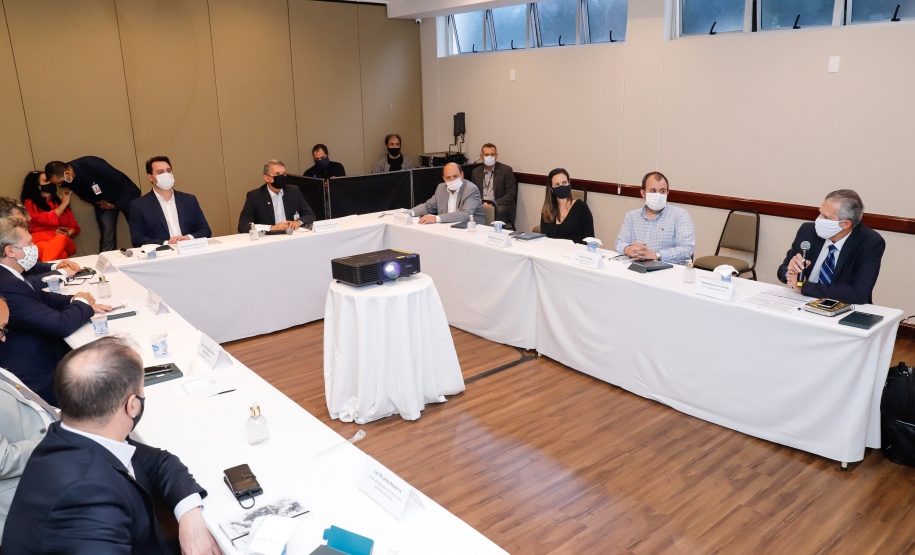 O governador Carlos Massa Ratinho Junior participou nesta quinta-feira (18) de uma reunião com a direção brasileira de Itaipu Binacional, em Foz do Iguaçu, e destacou que a parceria entre o Estado e a hidrelétrica é fundamental para ajudar o Paraná na retomada da economia.