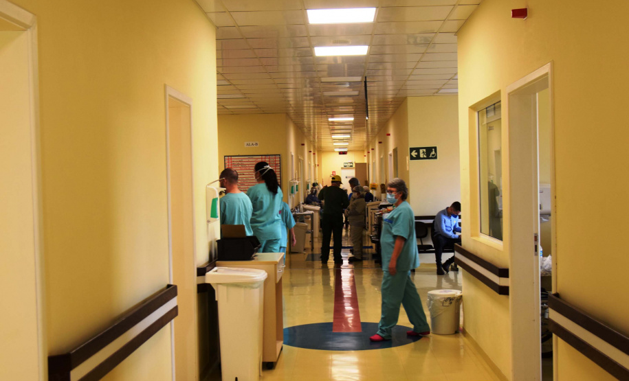 Governo ativa mais 139 leitos e reforça estrutura hospitalar na Região de Curitiba e Cascavel. Foto: Américo Antonio/SESA