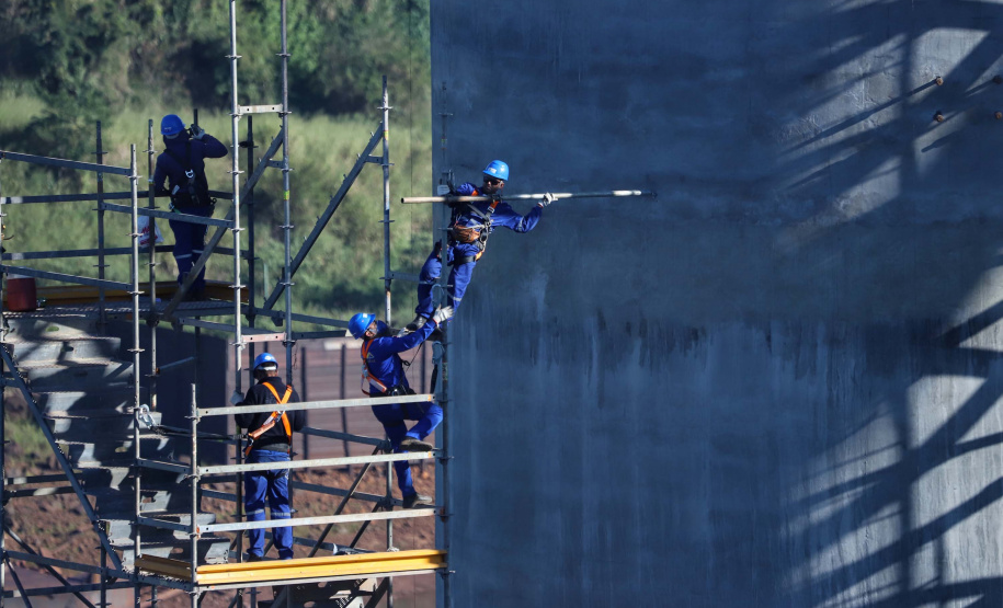 Segunda ponte de Foz do Iguaçu tem ritmo intenso de obras. Foto: José Fernando Ogura/AEN