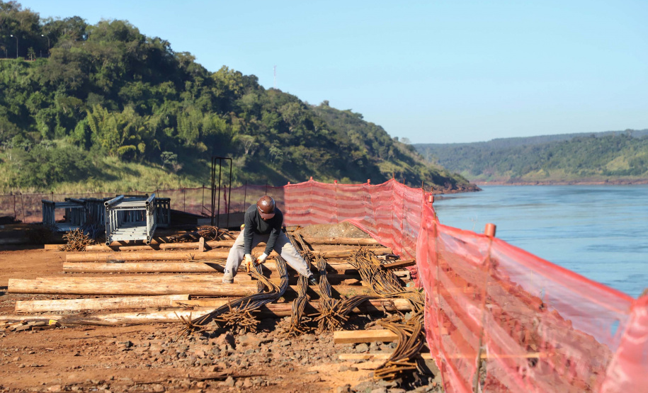 Segunda ponte de Foz do Iguaçu tem ritmo intenso de obras. Foto: José Fernando Ogura/AEN