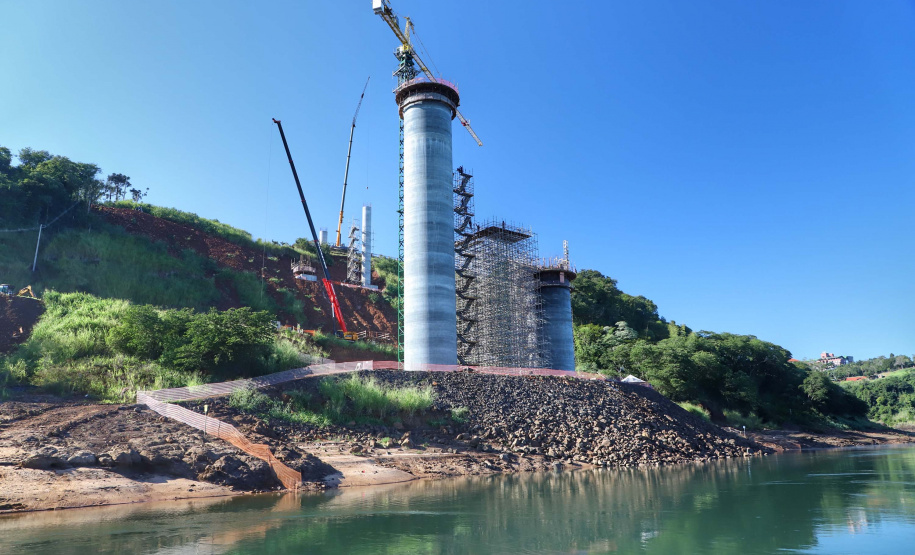 Segunda ponte de Foz do Iguaçu tem ritmo intenso de obras. Foto: José Fernando Ogura/AEN
