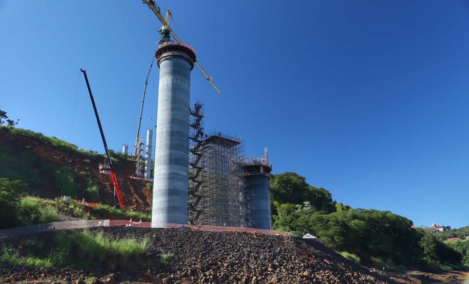 Segunda ponte de Foz do Iguaçu tem ritmo intenso de obras. Foto: José Fernando Ogura/AEN