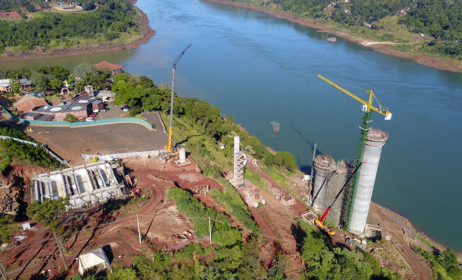 Segunda ponte de Foz do Iguaçu tem ritmo intenso de obras. Foto: José Fernando Ogura/AEN