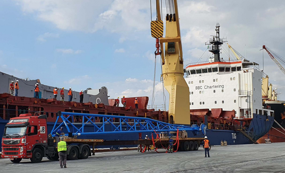 Parceria com iniciativa privada transforma o Porto de Paranaguá. Foto: Claudio Neves