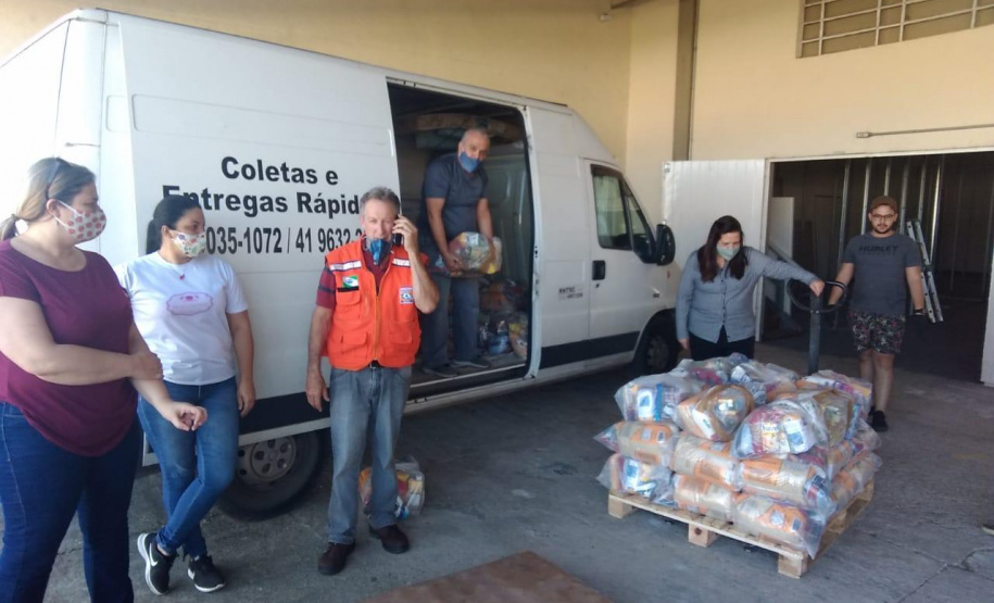 Governo distribui cestas básicas no Dia Mundial do Refugiado. Foto:SEJUF