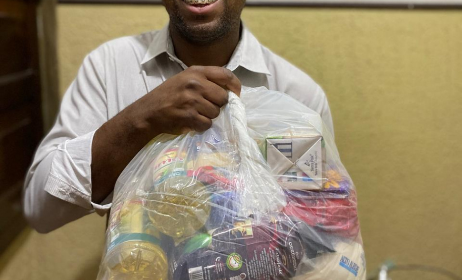 Governo distribui cestas básicas no Dia Mundial do Refugiado. Foto:SEJUF