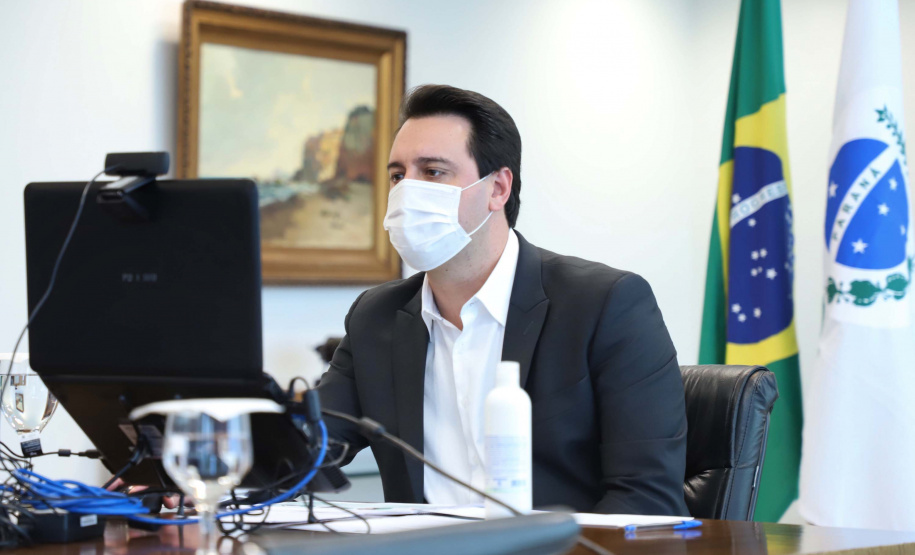 O Governo do Estado consolida os últimos detalhes para avançar no desenvolvimento do Projeto Harpia, ferramenta tecnológica que vai aumentar o controle sobre o dinheiro público, combater a corrupção e transformar o Paraná no Estado mais transparente do País. O modelo foi apresentado nesta quarta-feira (24) pela Controladoria-Geral do Estado (CGE) ao governador Carlos Massa Ratinho Junior.