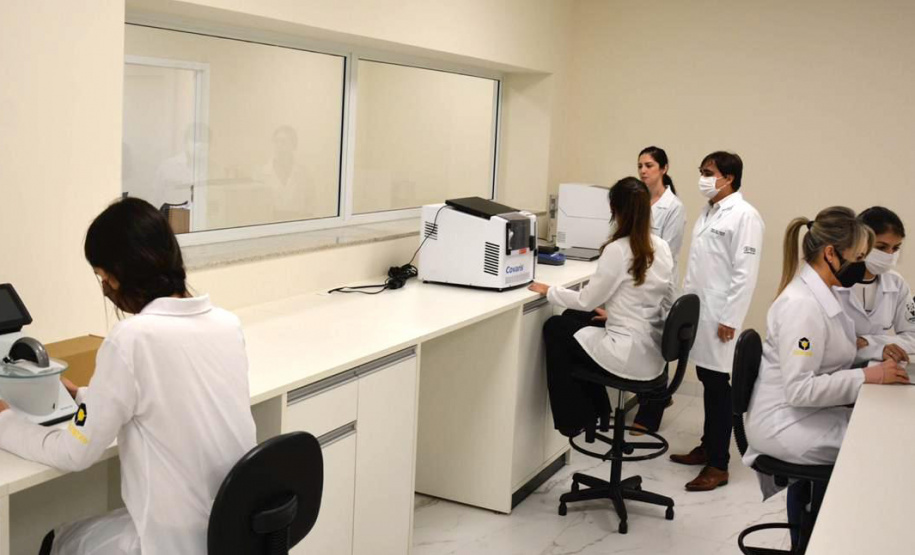 Pesquisadores paranaenses lideram estudo inédito sobre a COVID-19 no Brasil. Foto:SETI