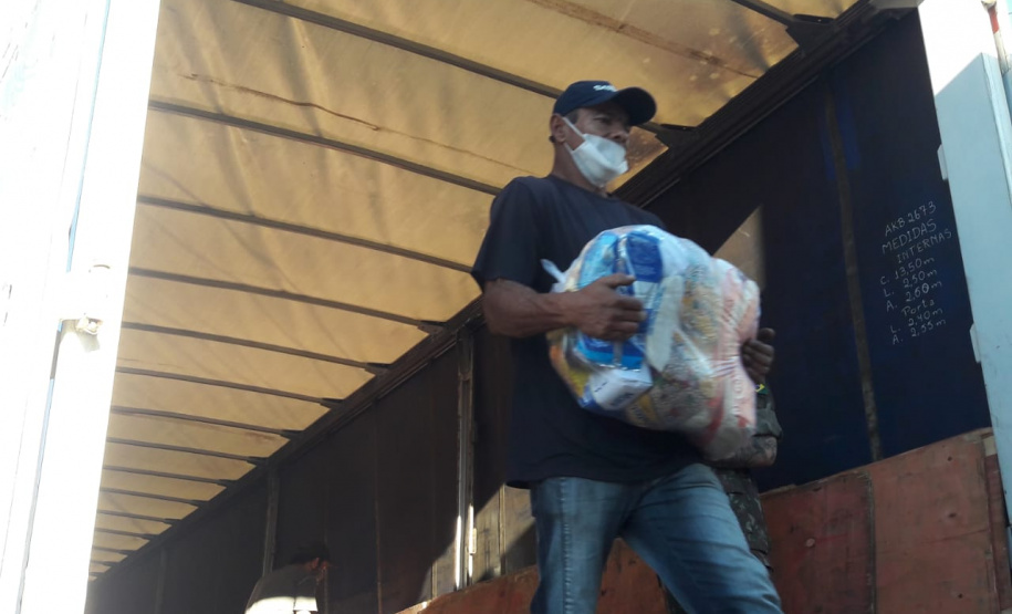 Defesa Civil Estadual apoia FUNAI na entrega de cestas básicas em aldeias indígenas no Paraná. Foto:Defesa Civil