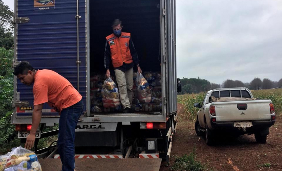 Defesa Civil Estadual apoia FUNAI na entrega de cestas básicas em aldeias indígenas no Paraná. Foto:Defesa Civil