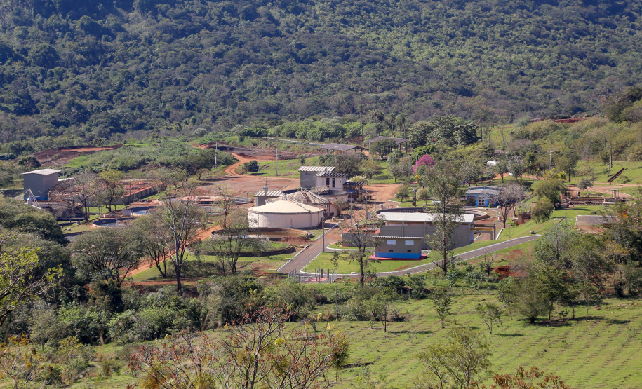 A a obra complementa outra importante ação da Sanepar na cidade, a Estação de Tratamento de Esgoto Sul, cuja capacidade de vazão média saltará de 491 litros por segundo para 545 litros por segundo. O investimento nos dois complexos é de R$ 60 milhões.Foto Gilson Abreu