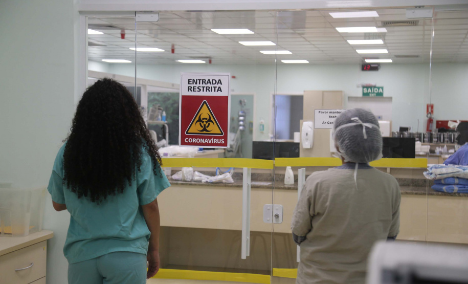 Governo do Paraná já investiu R$ 400 milhões no combate ao Coronavírus