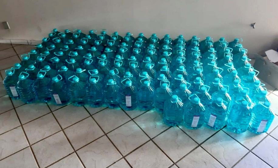 Secretaria da Justiça repassa mais 2,5 mil litros de álcool glicerinado 70% para entidades assistenciais
. Foto:SEJUF