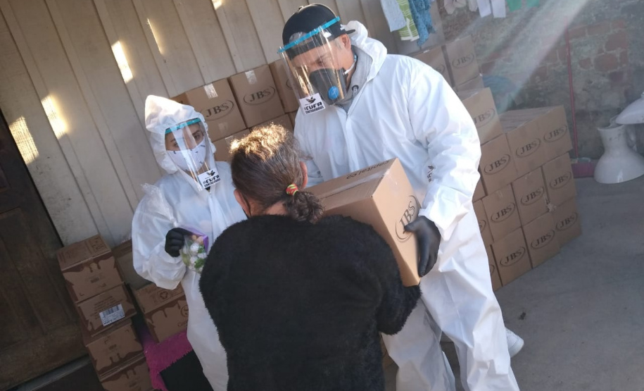 Comunidades recebem máscaras da Celepar para atuação voluntária
. Foto: Celepar