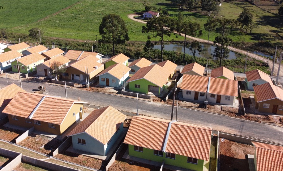 Casas Reboucas Requalificacao Urbana Reboucas - Vila Facao - 53 casas populares que estão sendo construídas pelo Governo do Paraná em Rebouças - Foto: Geraldo Bubniak/AEN