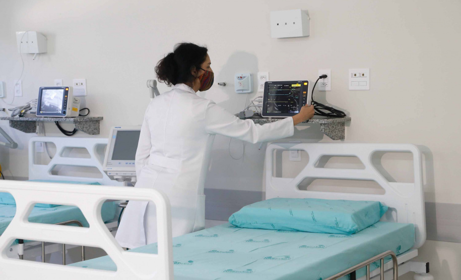 Com investimentos do Governo do Estado, HU de Londrina amplia estrutura de leitos para atendimento regional. Foto: Gilson Abreu/AEN