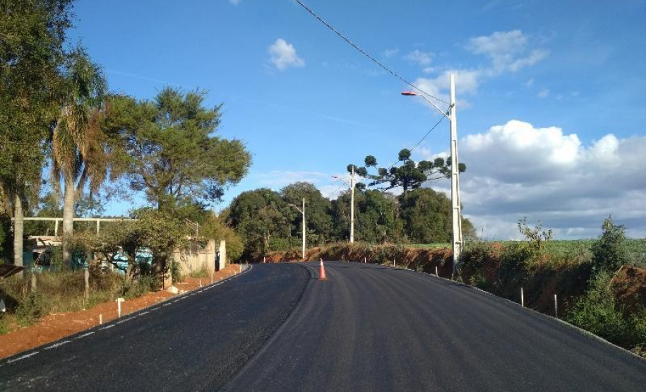 Pavimentação em Araucária facilita escoamento de produtos
. Foto:SEDU