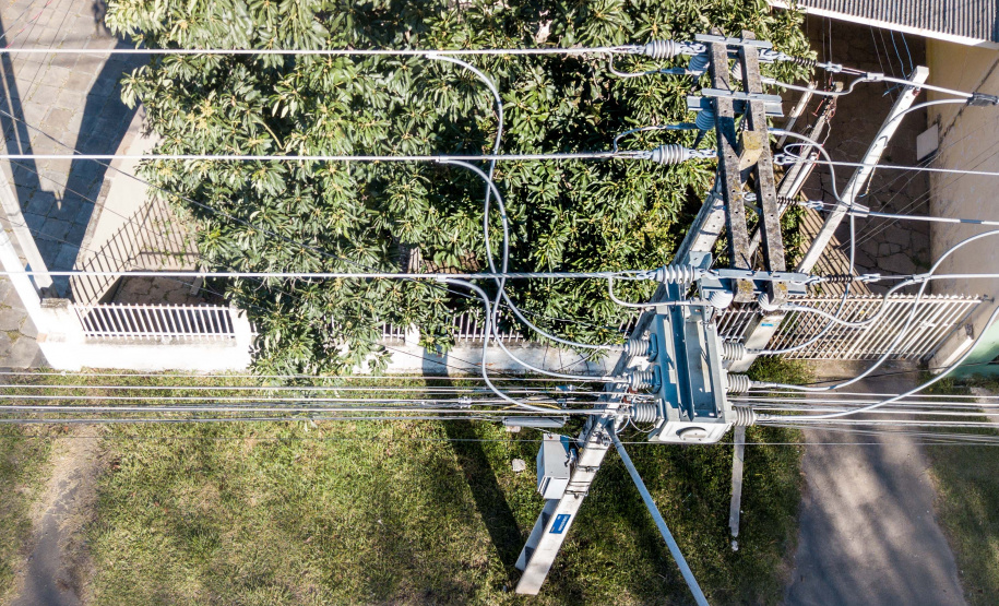 Copel investe R$300 milhões em modernização da rede elétrica
. Foto:Copel