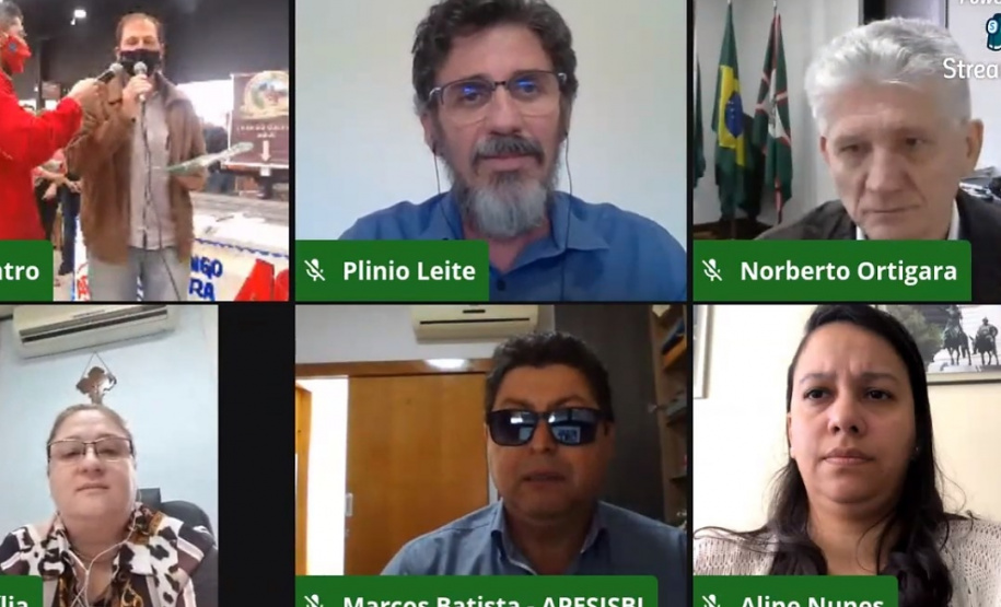 Consórcio de 30 municípios possibilita que agroindústrias ampliem o número de consumidores, a partir da regularização perante o sistema de inspeção municipal.
Foto: Seab