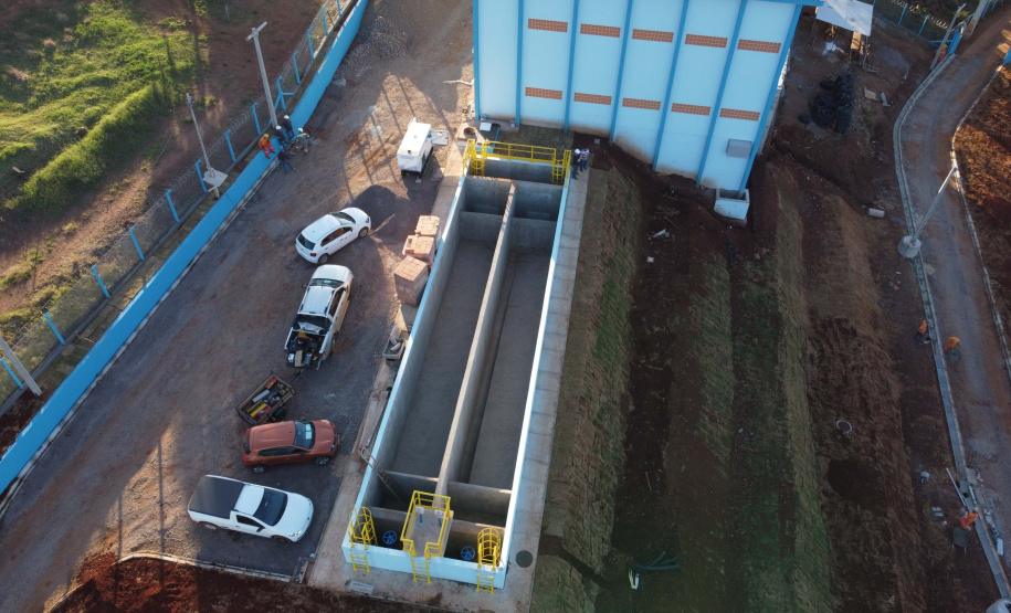 Barragem Cascavel As obras da nova captação de água de Cascavel nas margens do Rio São José, no Distrito de São Salvador, a barragem no rio, as estações de bombeamento e um desarenador, que terá a função de retirar os materiais mais pesados da água, como areia e terra. A nova estrutura ampliará em 25% a capacidade de tratamento de água no município.Foto: Geraldo Bubniak/AEN