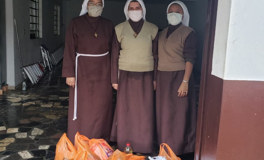 Empregados da Sanepar em União da Vitória encontraram um jeito de continuar sendo solidários mesmo durante a pandemia