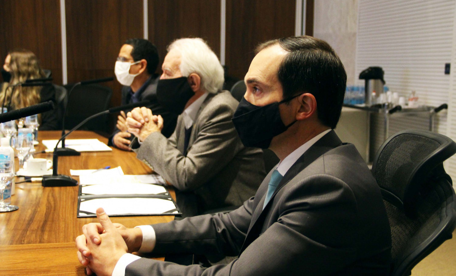 Sociedade poderá participar do Plano Estadual de Segurança Pública.A ferramenta foi lançada nesta segunda-feira (20), em uma videoconferência com a participação do vice-governador Darci Piana; do presidente da Fiep, Carlos Walter; do secretário estadual de Segurança Pública, Romulo Marinho; e de representantes de outras entidades envolvidas na elaboração do plano. Foto:SESP