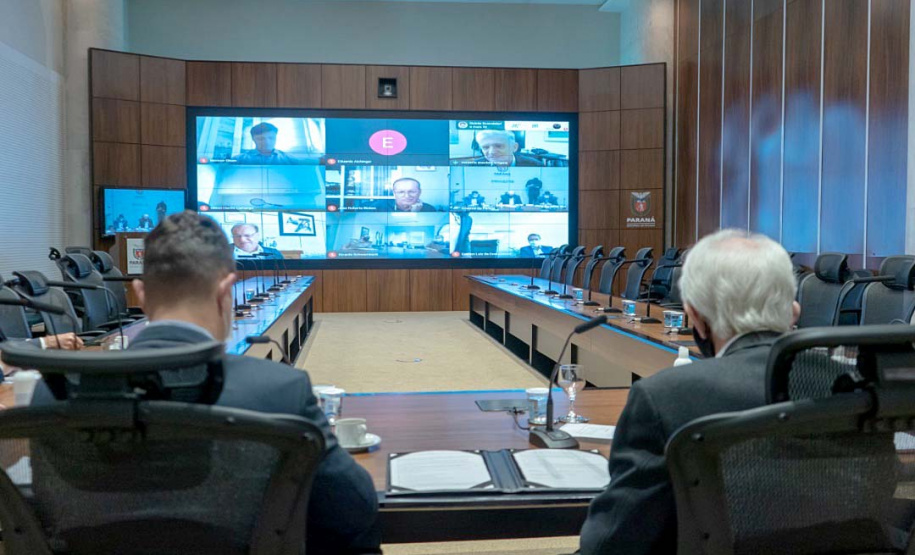 Governo instala comitê para expandir as telecomunicações no Estado
. Foto: Guilherme Flores/Casa Civil