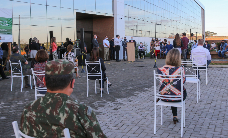 Cancer Center Guarapuava O secretário de Estado da Saúde Beto Preto inaugura o Hospital Sao Vicente Cancer Center - Erasto Gaertner em Guarapuava e o centro de estudo. 22/07/2020 - Foto: Geraldo Bubniak/AEN