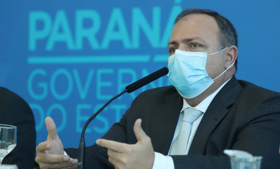 Governador Carlos Massa Ratinho Junior, recebe o ministro interino Eduardo Pazuello.