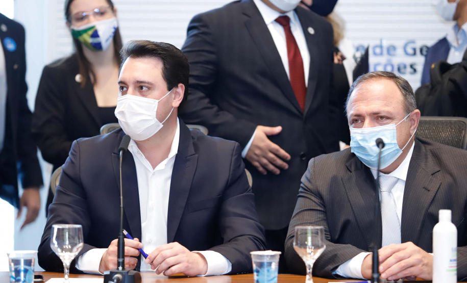 Governador Carlos Massa Ratinho Junior, recebe o ministro interino Eduardo Pazuello.