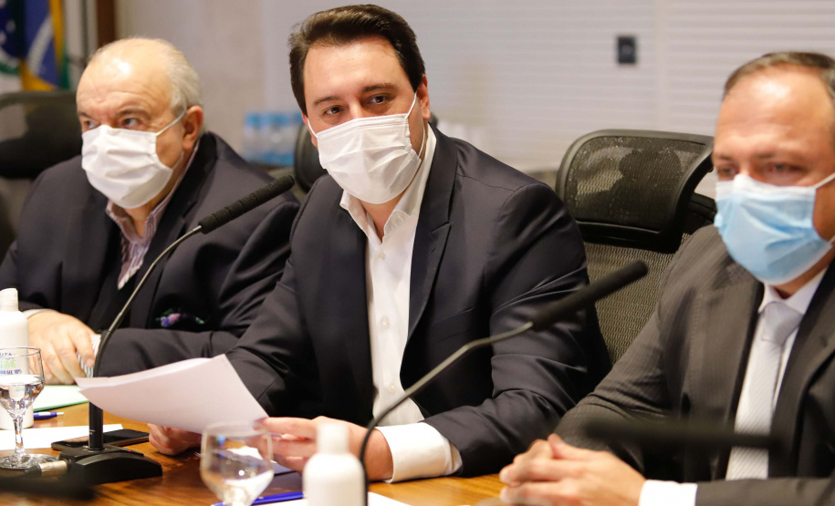 Governador Carlos Massa Ratinho Junior, recebe o ministro interino Eduardo Pazuello.