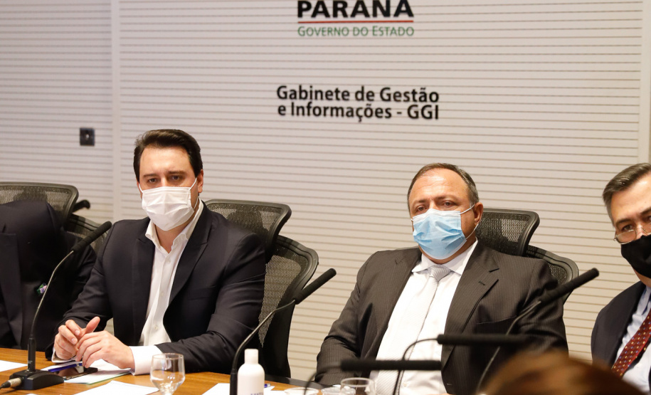 Governador Carlos Massa Ratinho Junior, recebe o ministro interino Eduardo Pazuello.