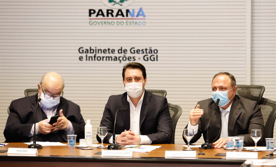 Governador Carlos Massa Ratinho Junior, recebe o ministro interino Eduardo Pazuello.