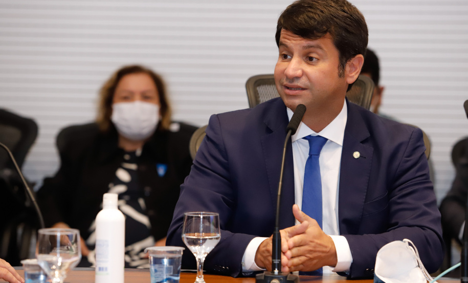 Governador Carlos Massa Ratinho Junior, recebe o ministro interino Eduardo Pazuello.